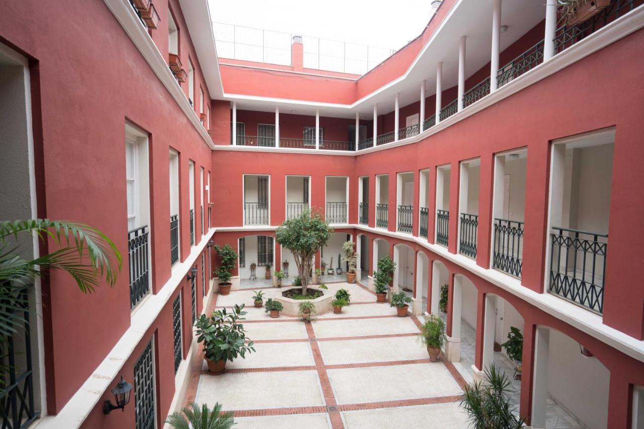 Optimus Conde De Ibarra Apartment Seville Exterior photo