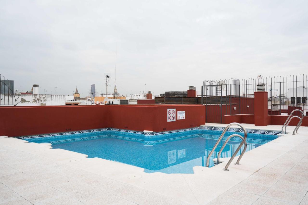 Optimus Conde De Ibarra Apartment Seville Exterior photo